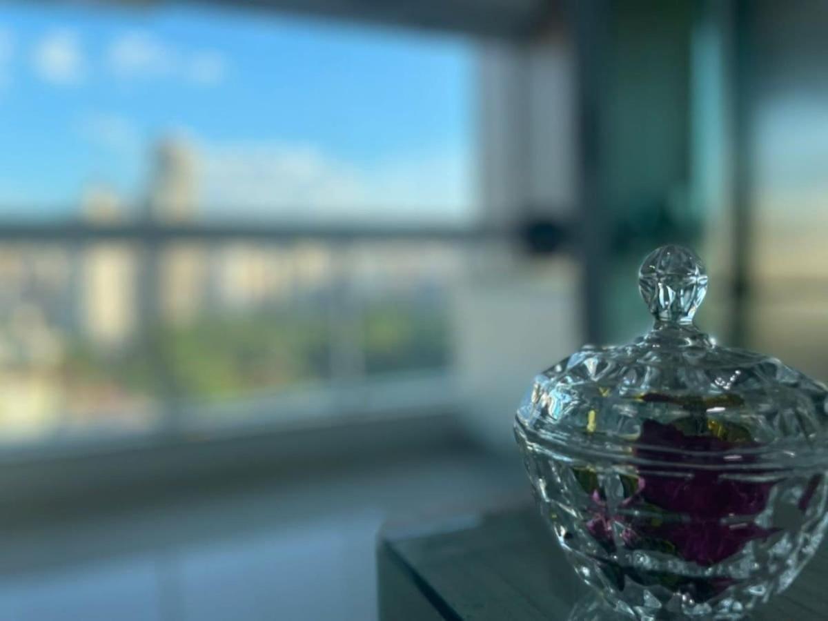 1 Qts.| 2 Hosp. | Jacuzzi Na Varanda | Linda Vista 戈亚尼亚 外观 照片