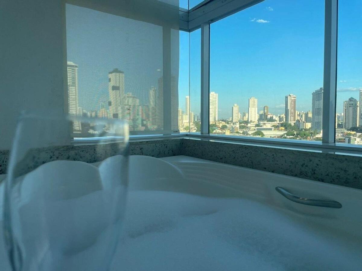 1 Qts.| 2 Hosp. | Jacuzzi Na Varanda | Linda Vista 戈亚尼亚 外观 照片