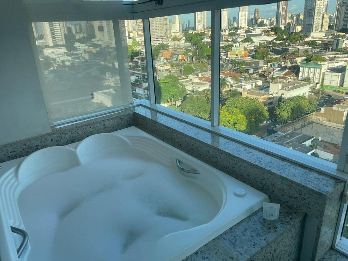 1 Qts.| 2 Hosp. | Jacuzzi Na Varanda | Linda Vista 戈亚尼亚 外观 照片