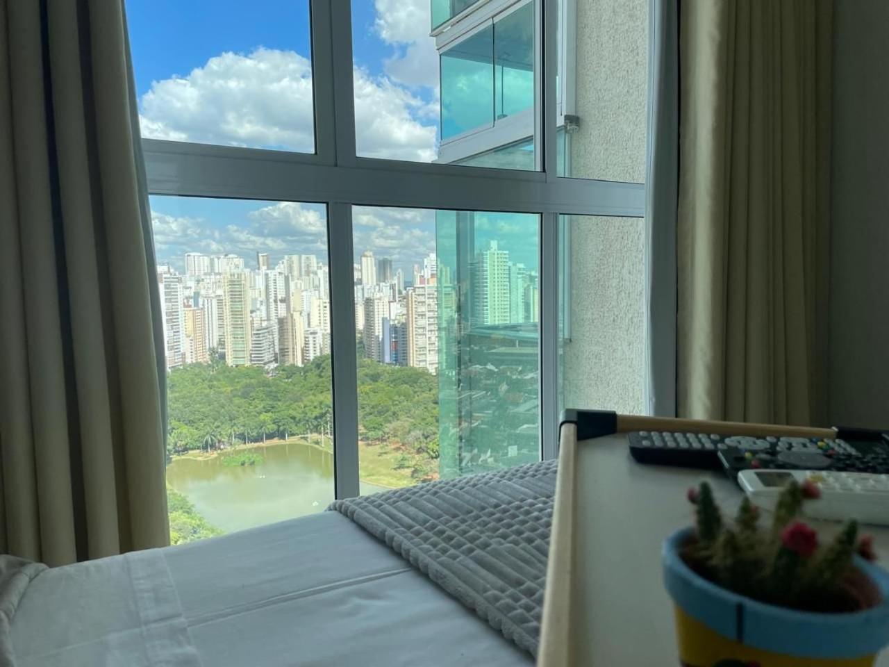 1 Qts.| 2 Hosp. | Jacuzzi Na Varanda | Linda Vista 戈亚尼亚 外观 照片